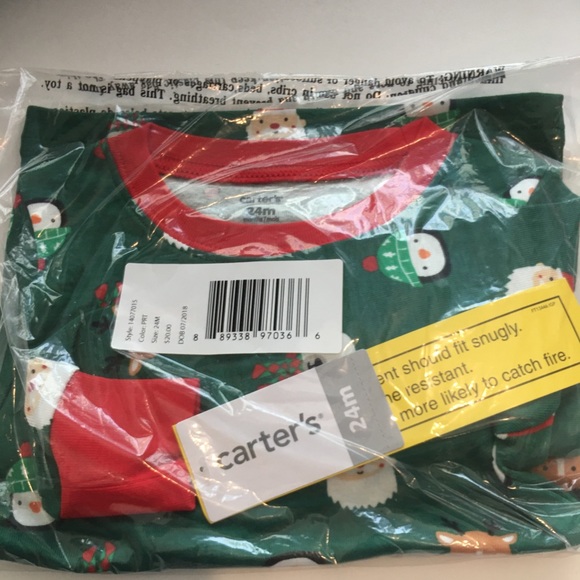 Carter’s Christmas Pajama Set NWT - Picture 4 of 5
